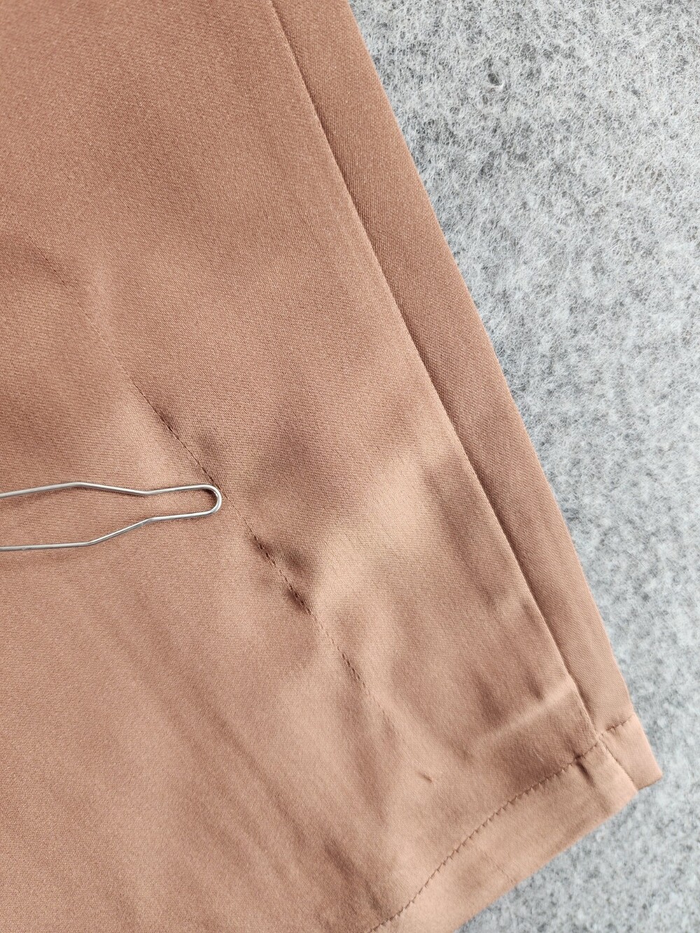 Bailey 44 Pants Womens 12 Brown Satin Cargo Ankle - Picture 4 of 9